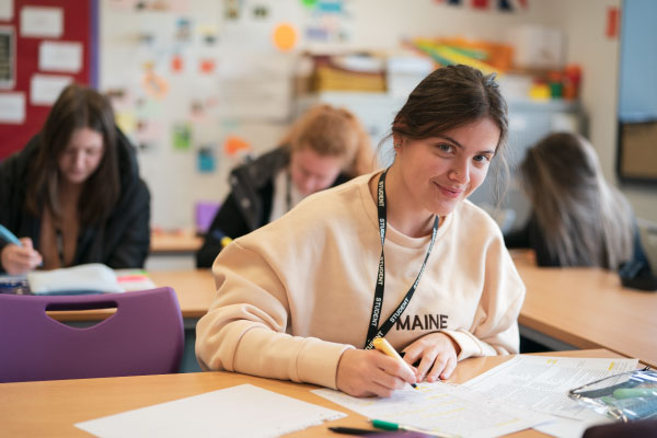 A-Level-English-Language-Courses-at-Cronton-Sixth-Form-College-Widnes-Runcorn