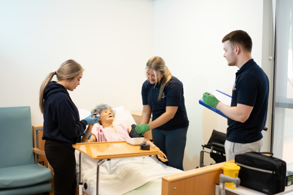 Level-3-Extended-Certificate-Health-and-Care-Cronton-Sixth-Form-College-Widnes-Runcorn