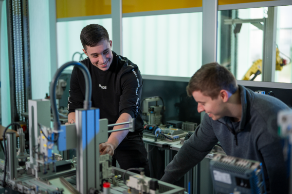 Professional-Engineering-–-BTEC-Level-3-Extended-Diploma – Cronton Sixth Form College Widnes Runcorn