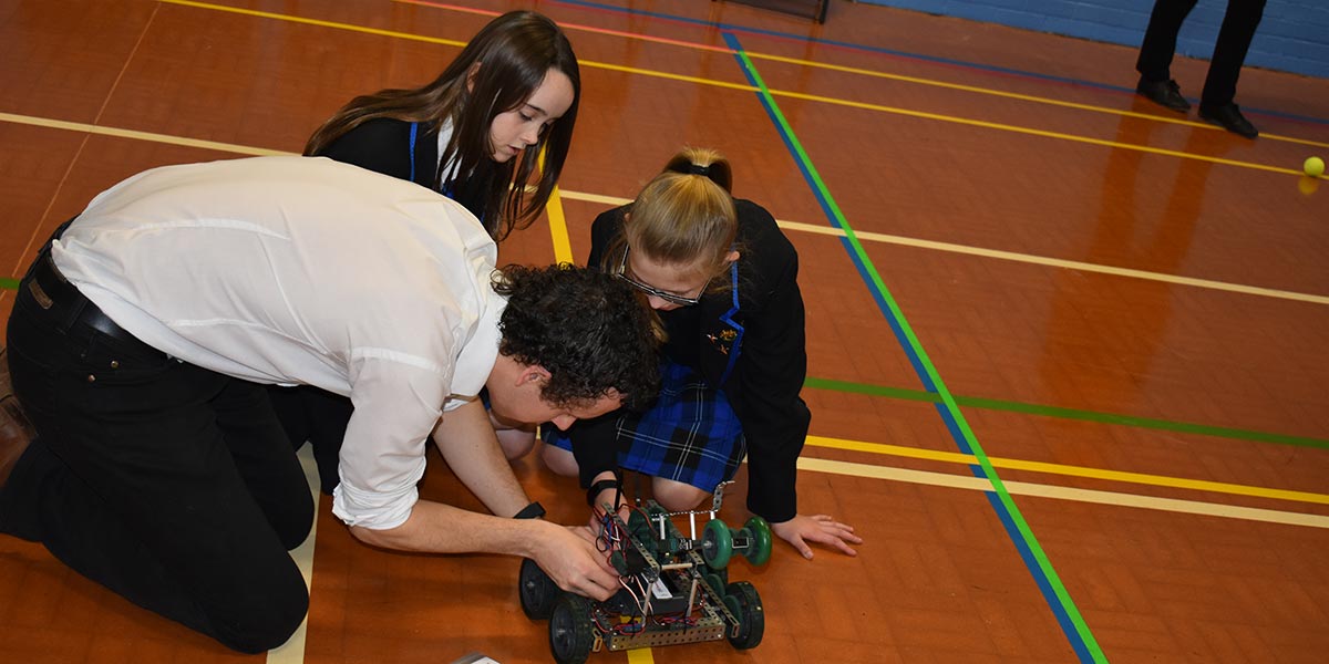 Robot Wars Challenge Cronton Sixth Form MerseySTEM